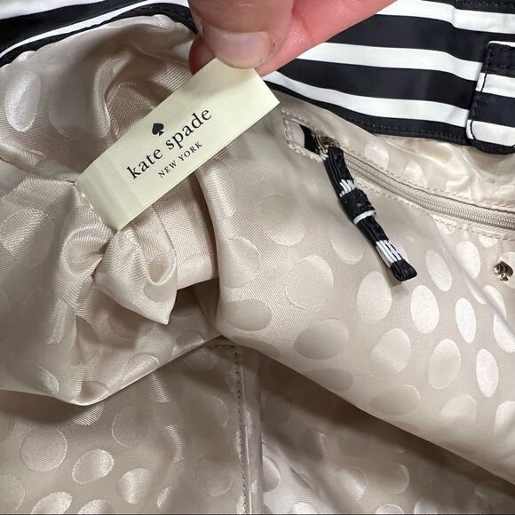 KATE SPADE NEW YORKBarbara Flatiron Nylon Bag Black White Stripe - Picture 13 of 13